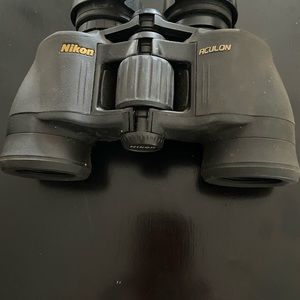 Nikon Great Light Weight Binoculars!